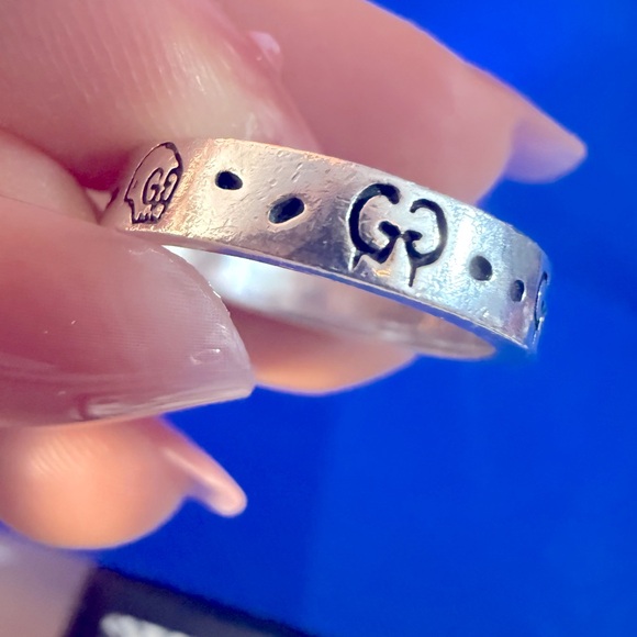 GUCCI Silver GG Logo Ring Unisex Womens Mens Ghost Skull Sterling Silver - Picture 1 of 13